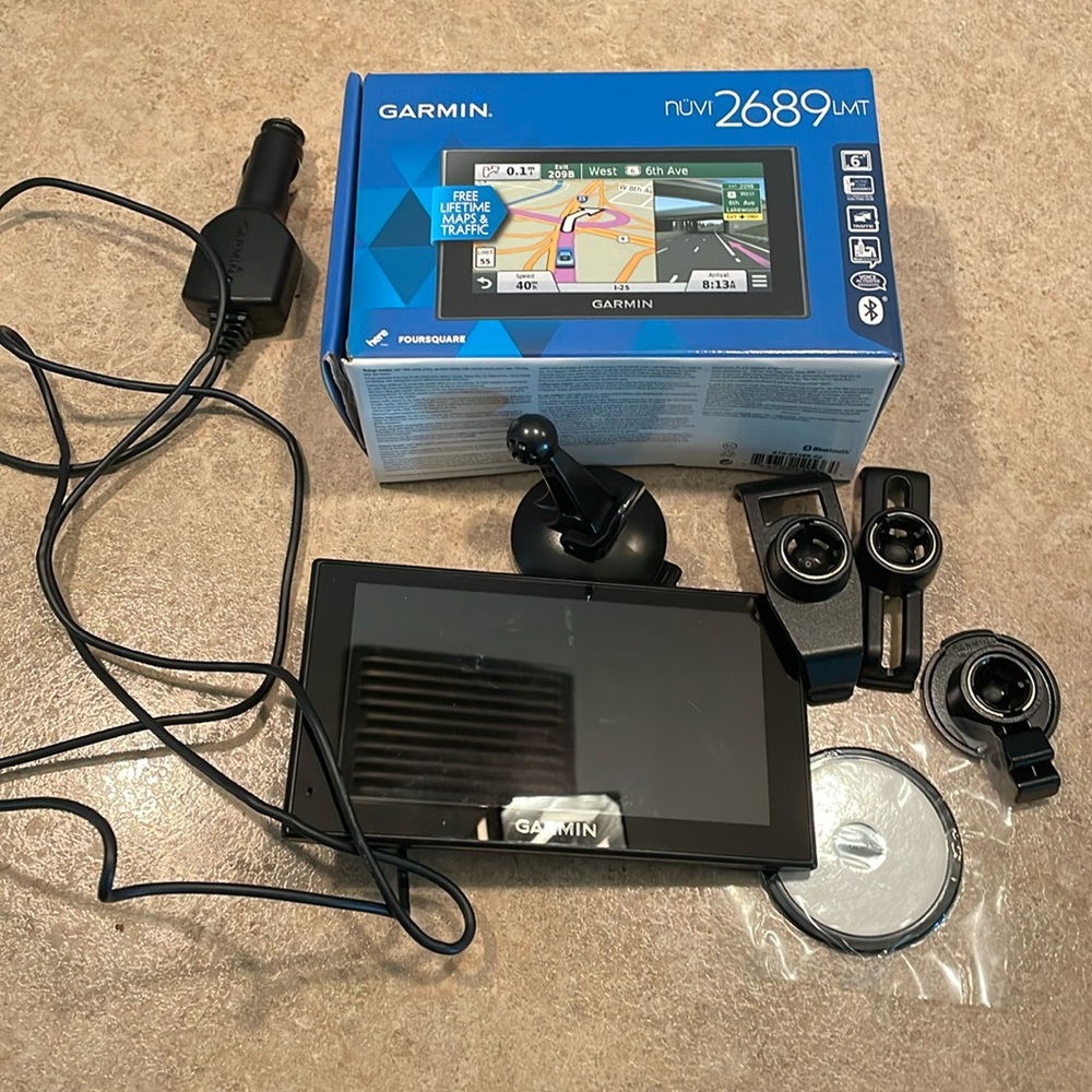 German Nuvi 2689 LMT